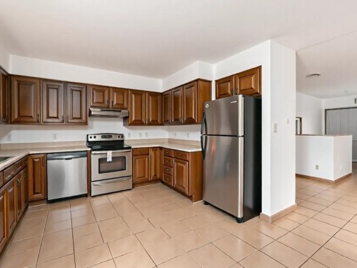 1609 Bewicke Avenue, North Vancouver, BC 