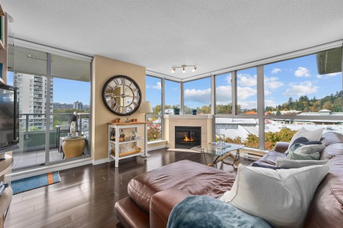 405-295 Guildford Way  Port Moody, BC V3H 5N3