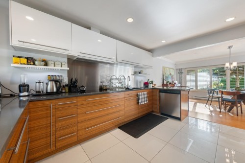 744 Kilkeel Place, North Vancouver, BC 