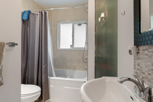 744 Kilkeel Place, North Vancouver, BC 