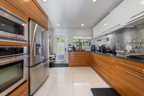 744 Kilkeel Place, North Vancouver, BC 