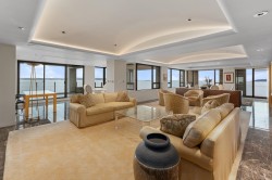 5-2250 Bellevue Avenue  West Vancouver, BC V7V 1C6