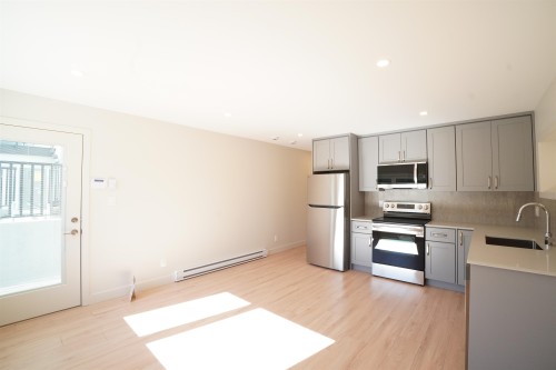 6252 Kitchener Street, Burnaby, BC 