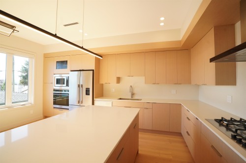 6252 Kitchener Street, Burnaby, BC 