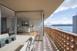 902-2135 Argyle Avenue  West Vancouver, BC V7V 1A5