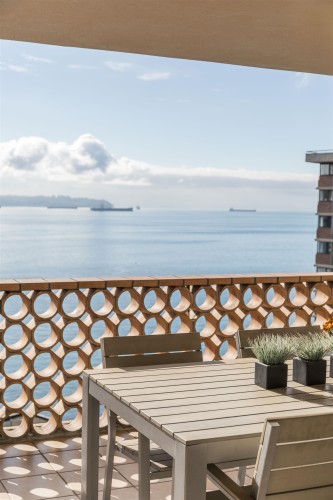 902-2135 Argyle Avenue, West Vancouver, BC 