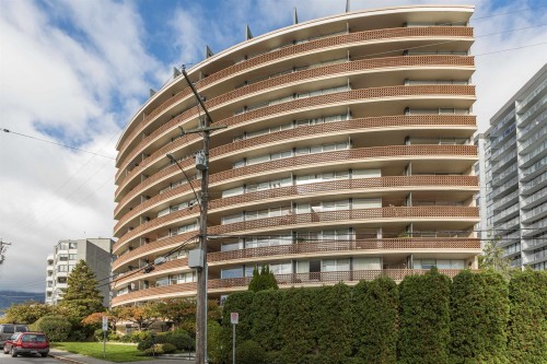 902-2135 Argyle Avenue, West Vancouver, BC 