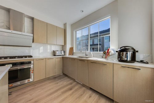 16-5311 Admiral Way, Delta, BC 