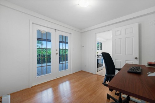 727 Crystal Court, North Vancouver, BC 