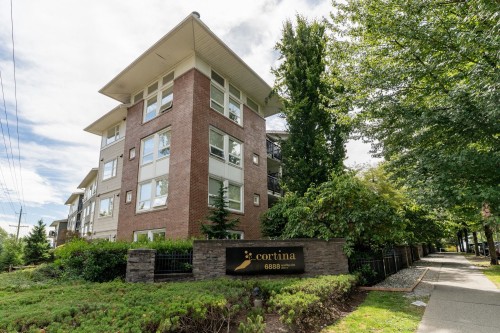 415-6888 Southpoint Drive, Burnaby, BC 