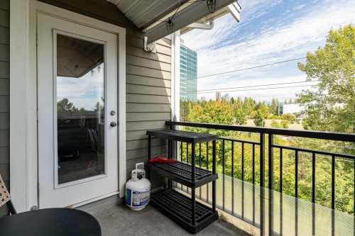 415-6888 Southpoint Drive, Burnaby, BC 