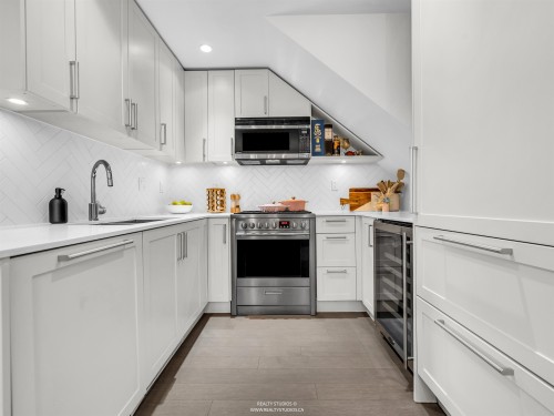 3177 Quebec Street, Vancouver, BC 