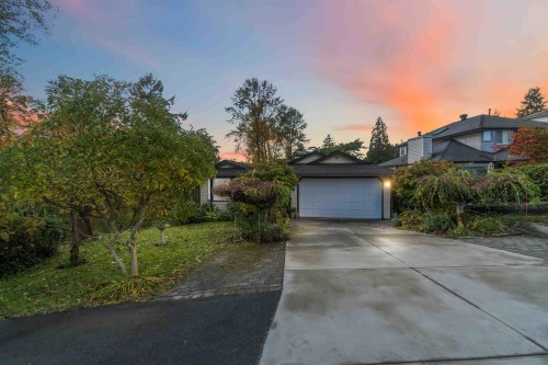 532 San Remo Drive  Port Moody, BC V3H 4K4