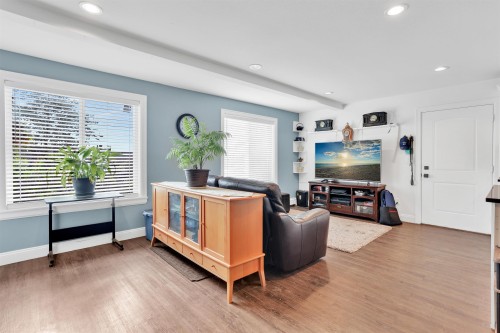 943 Harris Avenue, Coquitlam, BC 