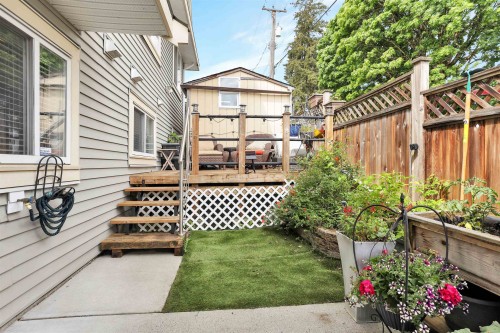 943 Harris Avenue, Coquitlam, BC 