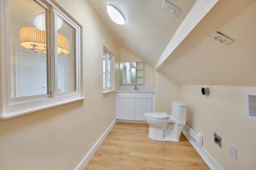 102 Durham Street, New Westminster, BC 