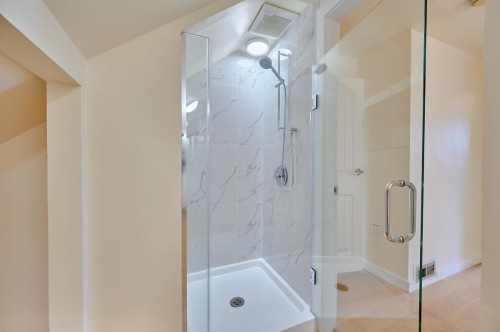 102 Durham Street, New Westminster, BC 