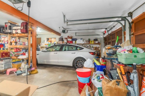 5820 Earles Street, Vancouver, BC 