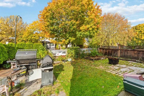 5820 Earles Street, Vancouver, BC 