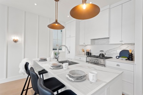 2-4315 Albert Street, Burnaby, BC 