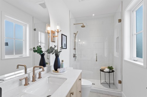 2-4315 Albert Street, Burnaby, BC 