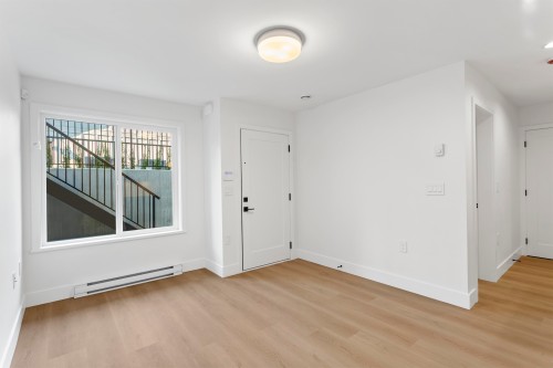 2-4315 Albert Street, Burnaby, BC 