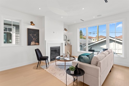 2-4315 Albert Street, Burnaby, BC 