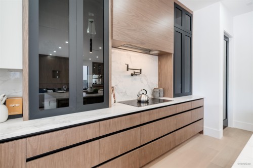 817 Cornell Avenue, Coquitlam, BC 