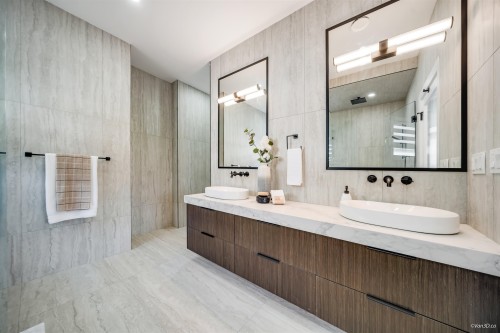 819 Cornell Avenue, Coquitlam, BC 