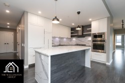 403-3911 Cates Landing  North Vancouver, BC V7G 0A6