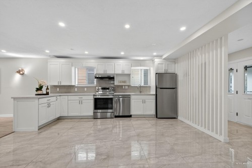 9500 Parksville Drive, Richmond, BC 