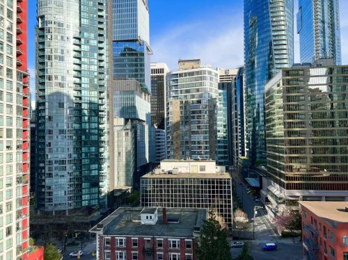 1706-1238 Melville Street  Vancouver, BC V6E 4N2