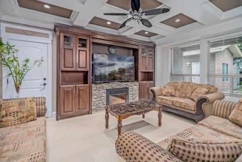 4942 60A Street, Delta, BC 