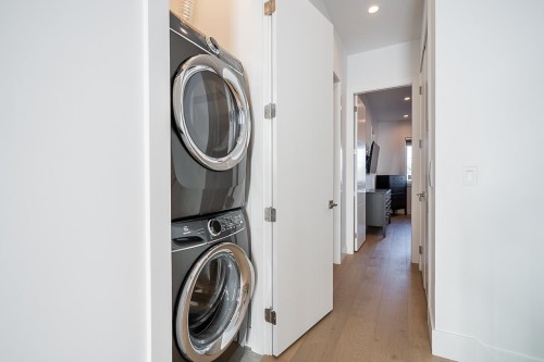 26 Holdom Avenue, Burnaby, BC 