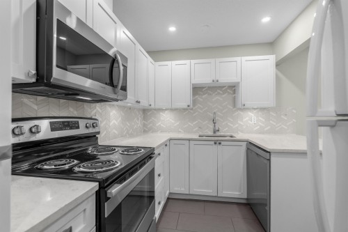 2645 Westview Drive, North Vancouver, BC 