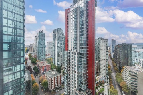 2601-1188 Pender Street W, Vancouver, BC 