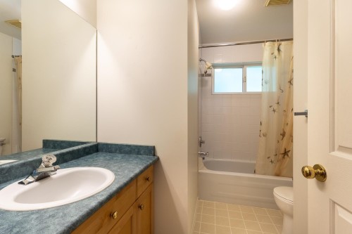 5803 Marine Way, Sechelt, BC 