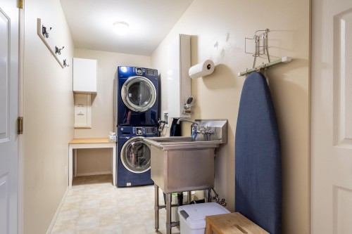 5803 Marine Way, Sechelt, BC 