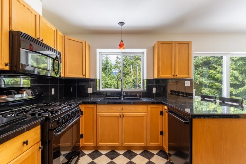 5803 Marine Way, Sechelt, BC 