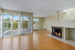 2226 Spruce Street  Vancouver, BC V6H 2P3