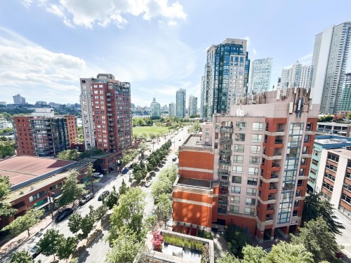 1103-212 Davie Street, Vancouver, BC 