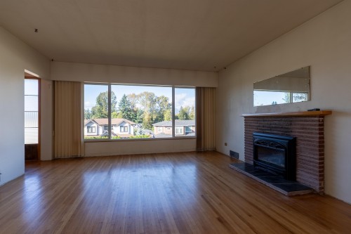 4370 Briarwood Crescent, Burnaby, BC 