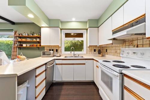 5 Semana Crescent, Vancouver, BC 