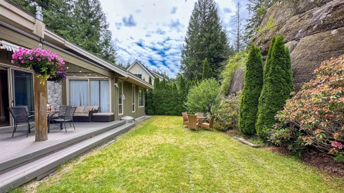 158 Stonegate Drive, West Vancouver, BC 