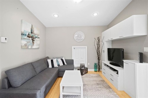 1128 Devon Street, Coquitlam, BC 