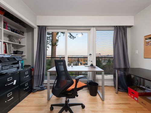 1144 Keith Road W, North Vancouver, BC 