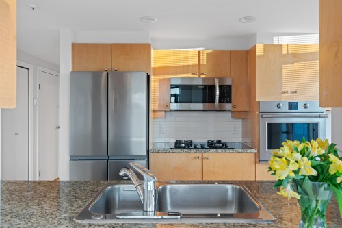 504-1790 Bayshore Drive, Vancouver, BC 