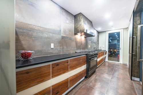 594 Craigmohr Drive, West Vancouver, BC 