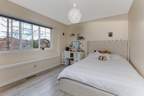 1077 Riverside Drive, Port Coquitlam, BC 