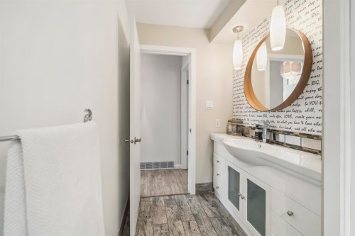 4133 Tytahun Crescent, Vancouver, BC 